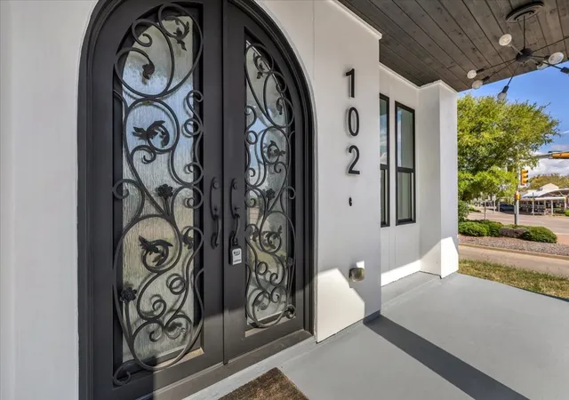 Photo 3 of Single family home for sale at 102 Glenn Ave, Rockwall, TX 75087 | MLS# 21401876 | Listing updated on 2026-10-29