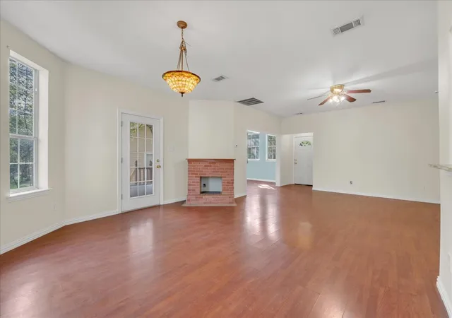 Photo 1 of House for sale at 3304 Huron Trl, Fort Worth, TX 76135 | MLS# 21415281 | Listing updated on 2026-10-27