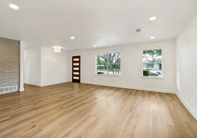 Photo 1 of Single family home for sale at 437 Summit Dr, Richardson, TX 75081 | MLS# 21415942 | Listing updated on 2026-10-20