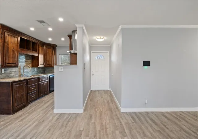 Photo 4 of Single family home for sale at 6543 Gentle River, Dallas, TX 75241 | MLS# 21415956 | Listing updated on 2026-10-20