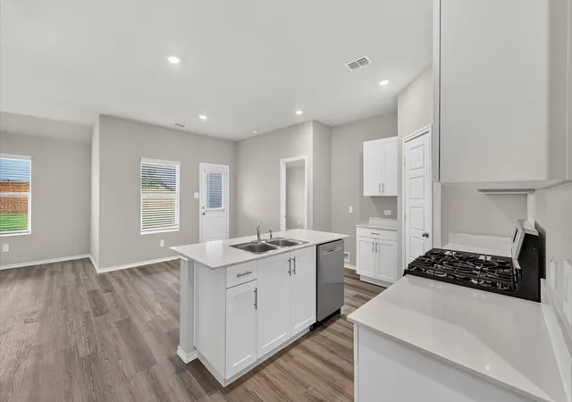 Photo 3 of Single family home for sale at 11112 Folsom Ave, Crowley, TX 76036 | MLS# 21415209 | Listing updated on 2026-10-20