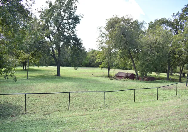 Photo 2 of Land for sale at 3933 Lawnview Ave, Dallas, TX 75227 | MLS# 21414818 | Listing updated on 2026-10-20