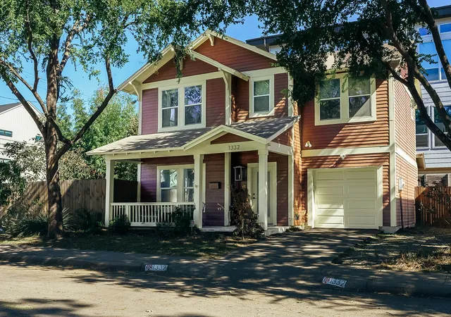 Photo 1 of Single family home for sale at 1332 Grigsby Ave, Dallas, TX 75204 | MLS# 21415835 | Listing updated on 2026-10-20