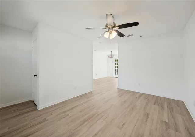 Photo 4 of Single family home for sale at 603 Donley Dr, Euless, TX 76039 | MLS# 21416157 | Listing updated on 2026-10-21