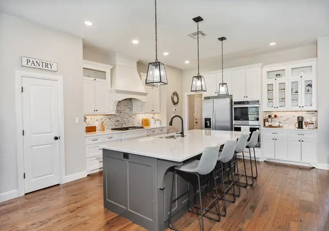 Photo 2 of Single family home for sale at 1610 N Mason St, Bowie, TX 76230 | MLS# 21416208 | Listing updated on 2026-10-20