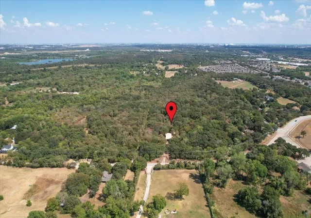 Land for sale at 425 Cooks Ln, Fort Worth, TX 76120 | MLS# 21410746
