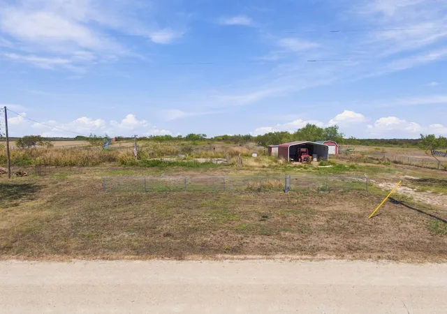 Photo 3 of Land for sale at 9408 County Rd 2220, Barry, TX 75102 | MLS# 21409397 | Listing updated on 2026-10-21