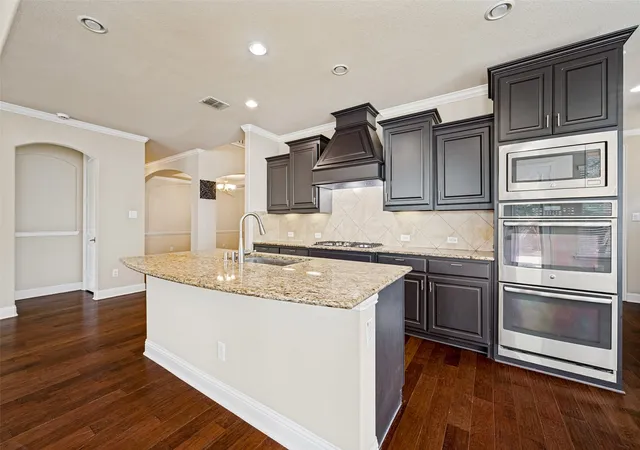 Photo 4 of Single family home for sale at 10365 Perkins Ln, Frisco, TX 75035 | MLS# 21399770 | Listing updated on 2026-10-21