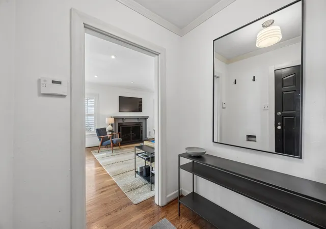 Photo 4 of Single family home for sale at 5407 Vanderbilt Ave, Dallas, TX 75206 | MLS# 21410644 | Listing updated on 2026-10-21