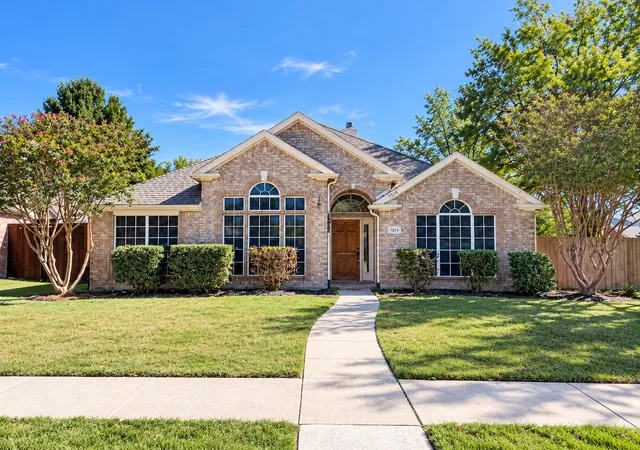 Single family home for sale at 7514 Naples Ln, Frisco, TX 75035 | MLS# 21416680