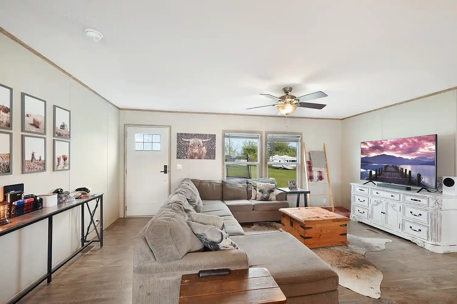 Photo 4 of Manufactured home for sale at 7135 Michael Rd, Sanger, TX 76266 | MLS# 21416303 | Listing updated on 2026-10-28