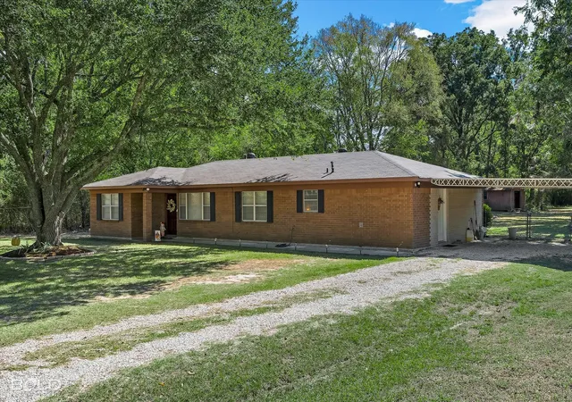 Single family home for sale at 6367 Jersey Gold Rd, Keithville, LA 71047 | MLS# 21415217