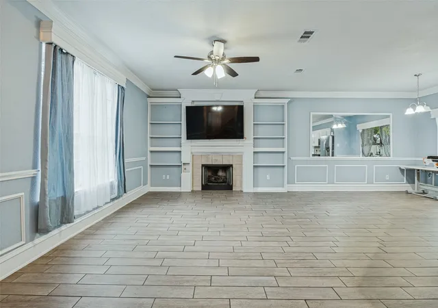 Photo 3 of Single family home for sale at 1215 N Nursery Rd, Irving, TX 75061 | MLS# 21416785 | Listing updated on 2026-10-21
