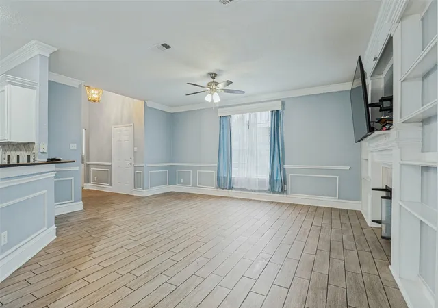 Photo 4 of Single family home for sale at 1215 N Nursery Rd, Irving, TX 75061 | MLS# 21416785 | Listing updated on 2026-10-21