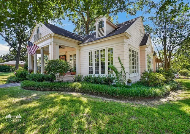 Photo 1 of Sale Pending at 2900 Wheeless, Shreveport, LA 71104 | MLS# 21412747 | Listing updated on 2026-10-29