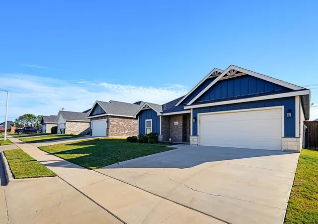 Photo 1 of Single family home for sale at 7313 Wildflower Way, Abilene, TX 79602 | MLS# 21416871 | Listing updated on 2026-10-21