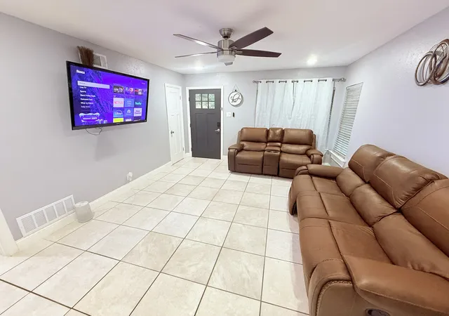 Photo 3 of Single family home for sale at 5433 Greenlee St, Fort Worth, TX 76112 | MLS# 21410179 | Listing updated on 2026-10-22