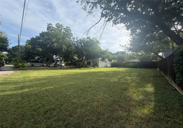 Land for sale at 412 Francis St, McKinney, TX 75069 | MLS# 21415805
