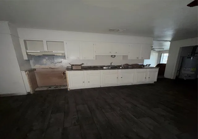 Photo 1 of Single family home for sale at 1630 Templeman St, Shreveport, LA 71101 | MLS# 21417886 | Listing updated on 2026-10-22