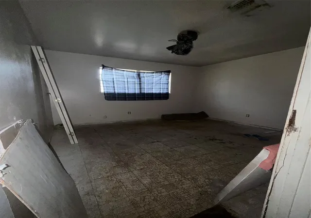 Photo 4 of Single family home for sale at 1630 Templeman St, Shreveport, LA 71101 | MLS# 21417886 | Listing updated on 2026-10-22