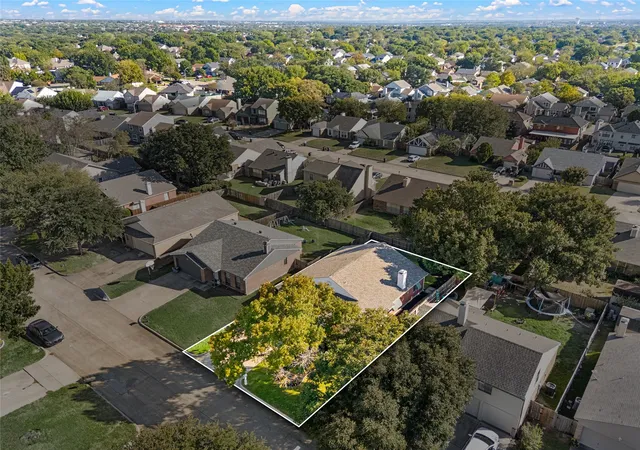 Photo 2 of Single family home for sale at 4636 Goldrock Dr, Fort Worth, TX 76137 | MLS# 21416895 | Listing updated on 2026-10-29