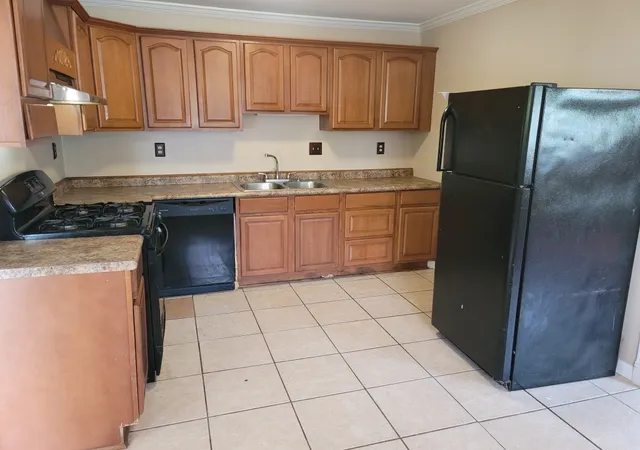 Photo 2 of Single family home for sale at 3009 Malvern St, Bossier City, LA 71111 | MLS# 21418085 | Listing updated on 2026-10-29