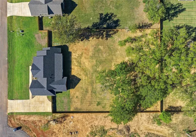 Photo 2 of Single family home for sale at 14017 Hidden Brk Ln, Flint, TX 75762 | MLS# 21415790 | Listing updated on 2026-10-22