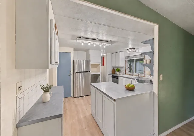 Photo 2 of Manufactured home for sale at 320 S Texas St, Graford, TX 76449 | MLS# 21408494 | Listing updated on 2026-10-22