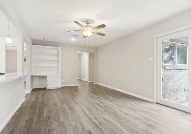 Photo 4 of Single family home for sale at 1116 Atlanta Cir, Garland, TX 75041 | MLS# 21418109 | Listing updated on 2026-10-22