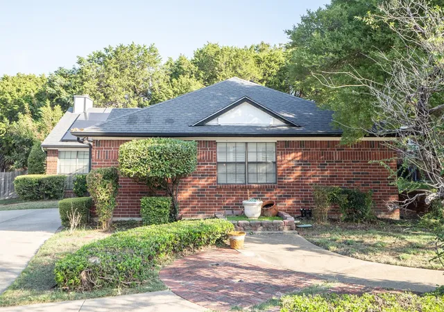 Photo 1 of Single family home for sale at 6447 Royal Cedar Dr, Dallas, TX 75236 | MLS# 21416781 | Listing updated on 2026-10-22