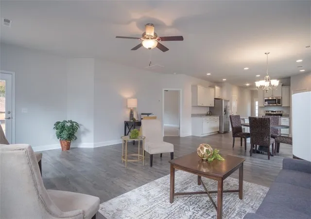 Photo 4 of Single family home for sale at 3028 Fairway Dr, Villa Rica, GA 30180 | MLS# 7759813 | Listing updated on 2026-10-30