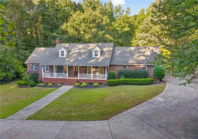 Photo 1 of Single family home for sale at 94 Deer Crk Trl, Hoschton, GA 30548 | MLS# 7830578 | Listing updated on 2026-09-12