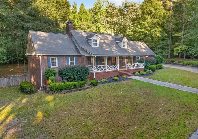 Photo 2 of Single family home for sale at 94 Deer Crk Trl, Hoschton, GA 30548 | MLS# 7830578 | Listing updated on 2026-09-12