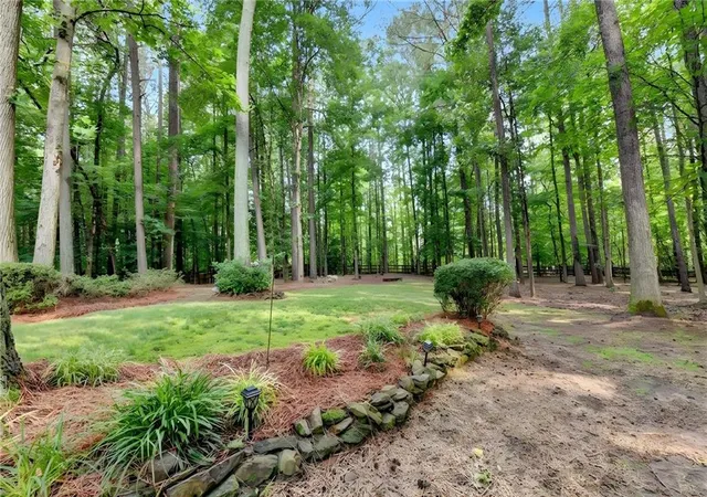Photo 2 of Sale Pending at 6480 White Oak Dr, Cumming, GA 30040 | MLS# 7791274 | Listing updated on 2026-10-21