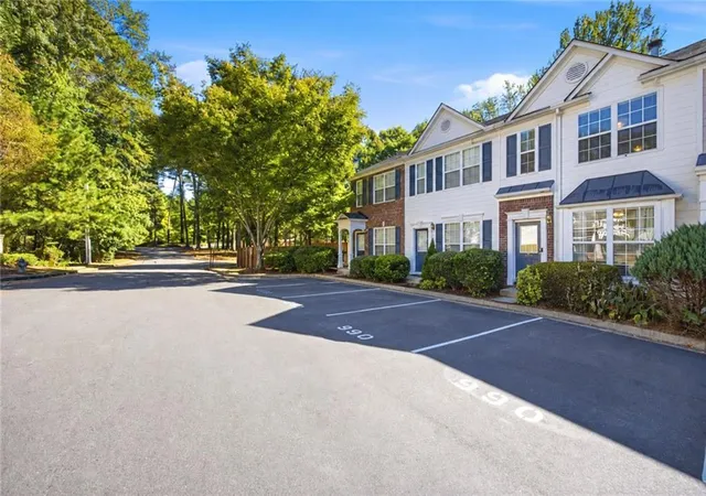 Photo 2 of Townhouse for sale at 990 Redwood Dr, Norcross, GA 30093 | MLS# 7857748 | Listing updated on 2026-10-30