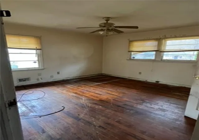 Photo 8 of Single family home for sale at 2737 Altaview Dr, Atlanta, GA 30354 | MLS# 7830734 | Listing updated on 2026-09-02