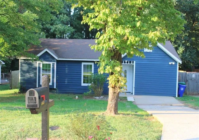 Photo 2 of Single family home for sale at 4668 Hairston Xing Way, Stone Mountain, GA 30083 | MLS# 7833753 | Listing updated on 2026-09-07