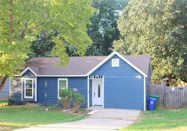 Photo 4 of Single family home for sale at 4668 Hairston Xing Way, Stone Mountain, GA 30083 | MLS# 7833753 | Listing updated on 2026-09-07