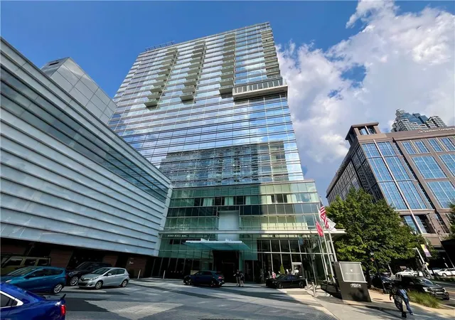 Photo 4 of Condo for sale at 45 Ivan Allen Jr Blvd NW #2105, Atlanta, GA 30308 | MLS# 7828777 | Listing updated on 2026-09-05