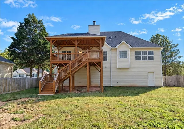 Photo 4 of Single family home for sale at 1041 Topaz Ln, Lithia Springs, GA 30122 | MLS# 7858702 | Listing updated on 2026-10-27