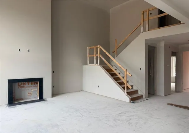 Photo 4 of Single family home for sale at 30 Loon Lake Way, Hoschton, GA 30548 | MLS# 7820860 | Listing updated on 2026-10-30