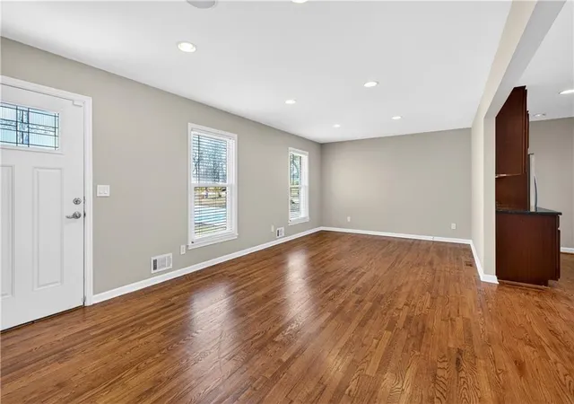 Photo 2 of Single family home for sale at 3024 Sumac Dr, Atlanta, GA 30360 | MLS# 7832029 | Listing updated on 2026-09-11
