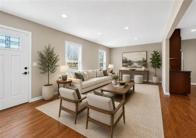 Photo 3 of Single family home for sale at 3024 Sumac Dr, Atlanta, GA 30360 | MLS# 7832029 | Listing updated on 2026-09-11
