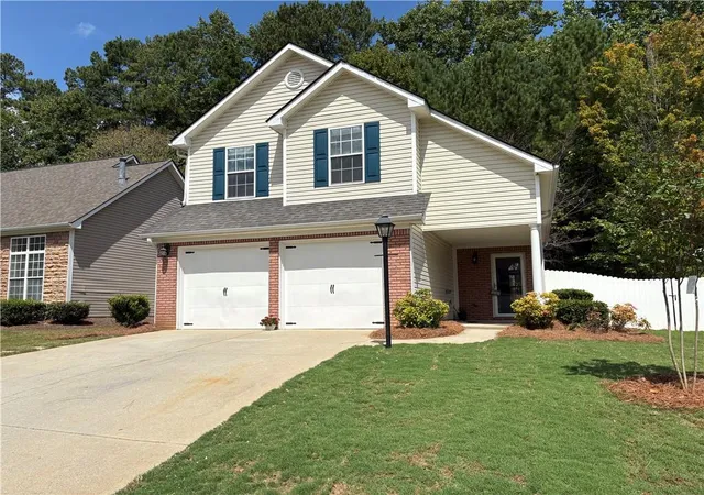 Photo 2 of Single family home for sale at 2518 Centennial Cmns View, Acworth, GA 30102 | MLS# 7831087 | Listing updated on 2026-09-12
