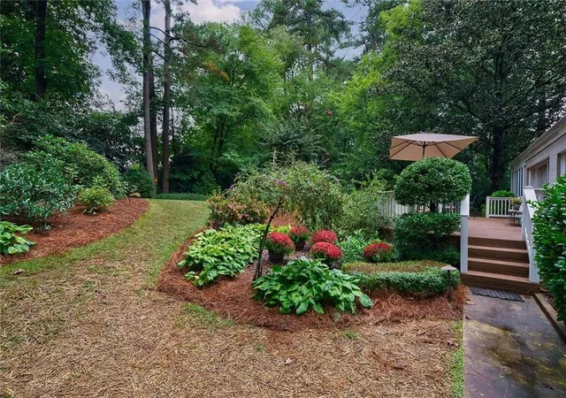 Photo 4 of Sale Pending at 3952 Club Dr NE, Atlanta, GA 30319 | MLS# 7830936 | Listing updated on 2026-10-27