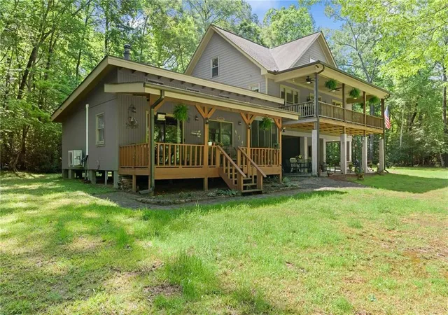 Photo 3 of Sale Pending at 1088 Little Hawk Rd, Sautee Nacoochee, GA 30571 | MLS# 7775990 | Listing updated on 2026-09-21