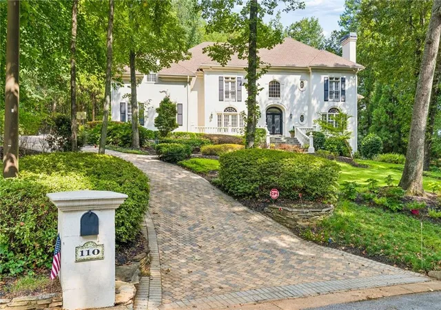 Photo 1 of Single family home for sale at 110 Parc Du Chateau, Sandy Springs, GA 30327 | MLS# 7841170 | Listing updated on 2026-09-22