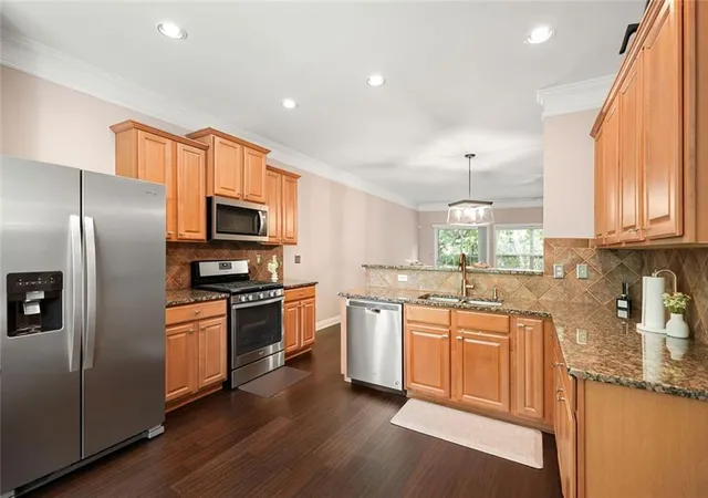 Photo 2 of Townhouse for sale at 5243 Wellsley Bnd, Johns Creek, GA 30005 | MLS# 7813106 | Listing updated on 2026-09-19