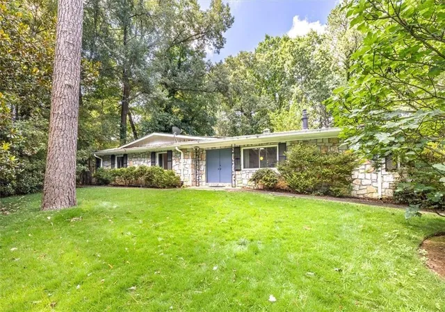 Photo 1 of Sale Pending at 2619 Andover Dr, Atlanta, GA 30360 | MLS# 7808340 | Listing updated on 2026-09-13