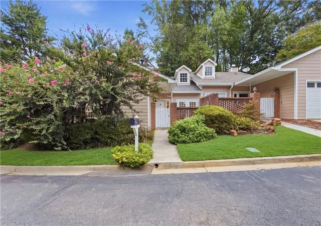Photo 1 of Sale Pending at 2958 Crosswycke Forest Dr Ne, Brookhaven, GA 30319 | MLS# 7842381 | Listing updated on 2026-10-27